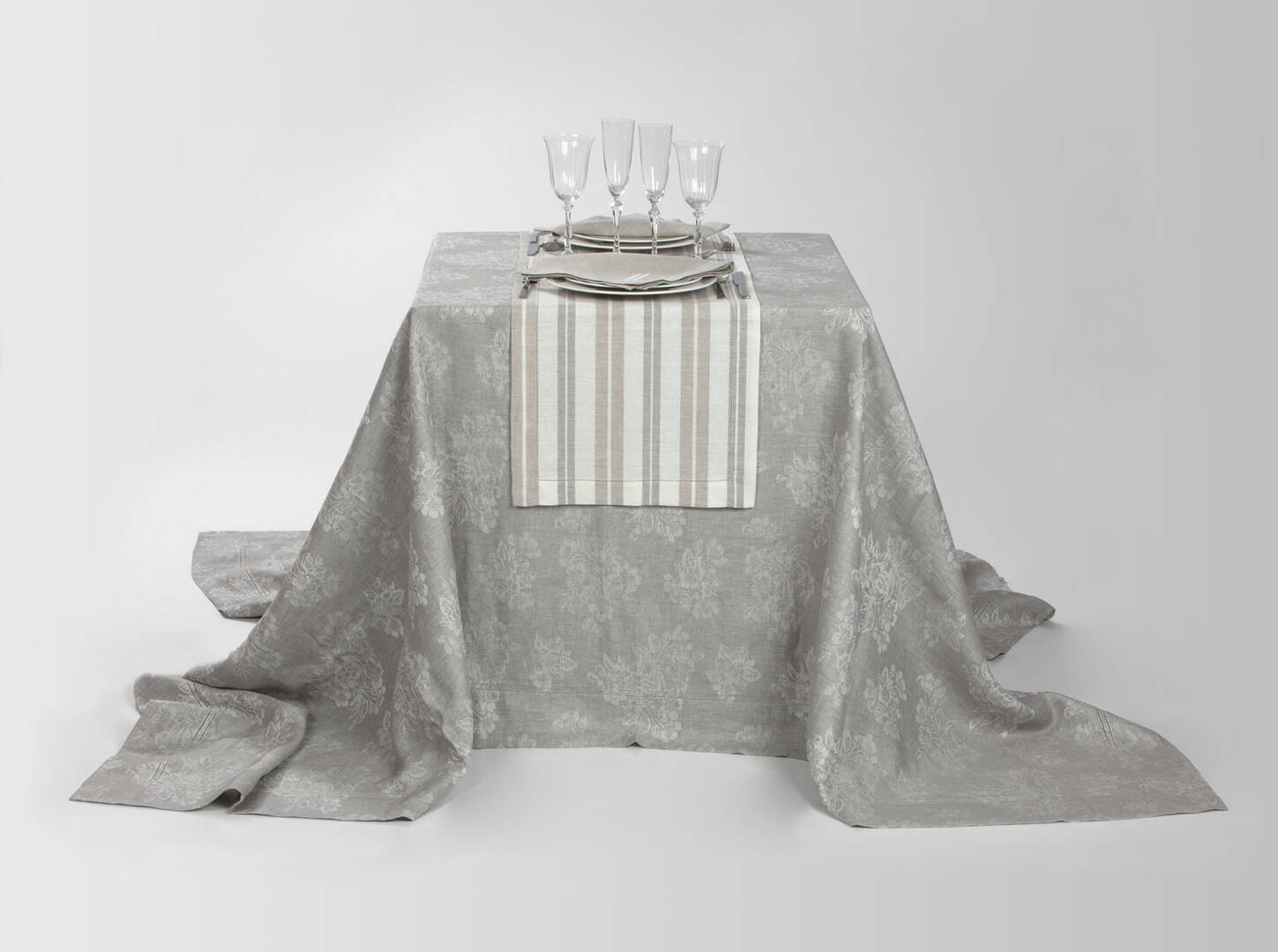 ПОКРИВКИ ЗА РЕСТОРАНТИ!